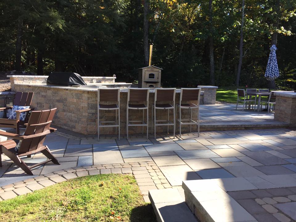 2018 Bedford Nh Big Outdoor Kitchen, Patio Furniture In Bedford Nh